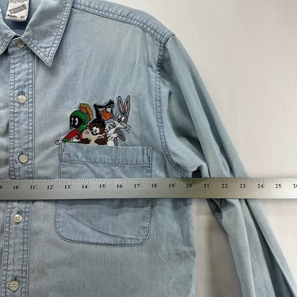 VTG Warner Bros. Shirt Adult XS Looney Tunes Denim Embroidered Button Down Blue - Picture 11 of 13